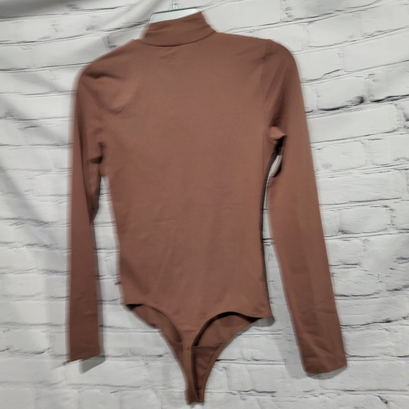 Abercrombie and fitch soft a&f mock neck bodysuit - Picture 3 of 4